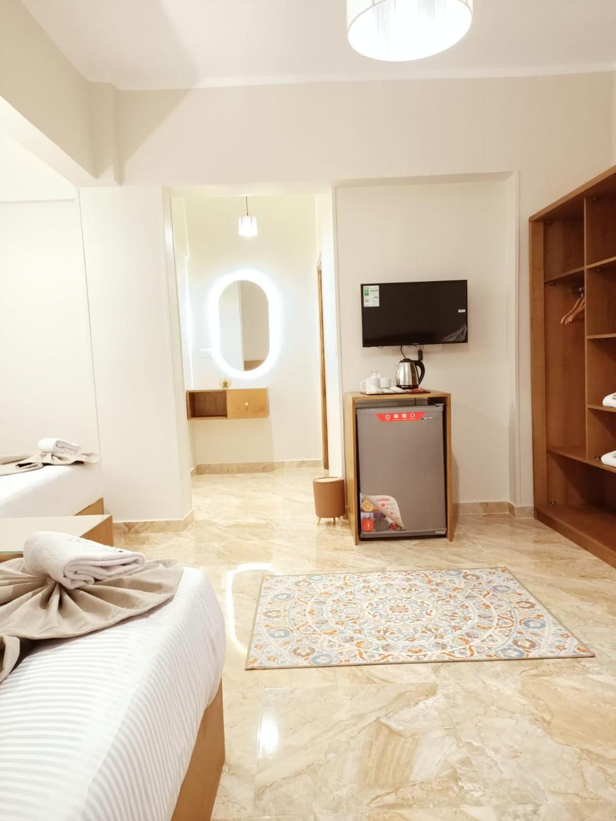 Antique Pyramids Inn Giza Room photo